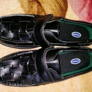 Orthopedic Dr.Schoolls men shoes.Size 9 1/2 D